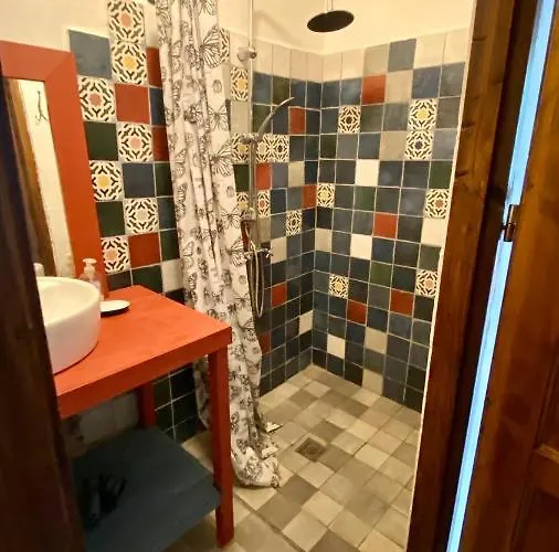 Kali Kerted Vendeghazak Mariska Neni Haza *